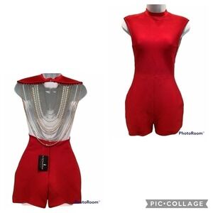 Fashion Vault Red Romper with Open Chain Back M